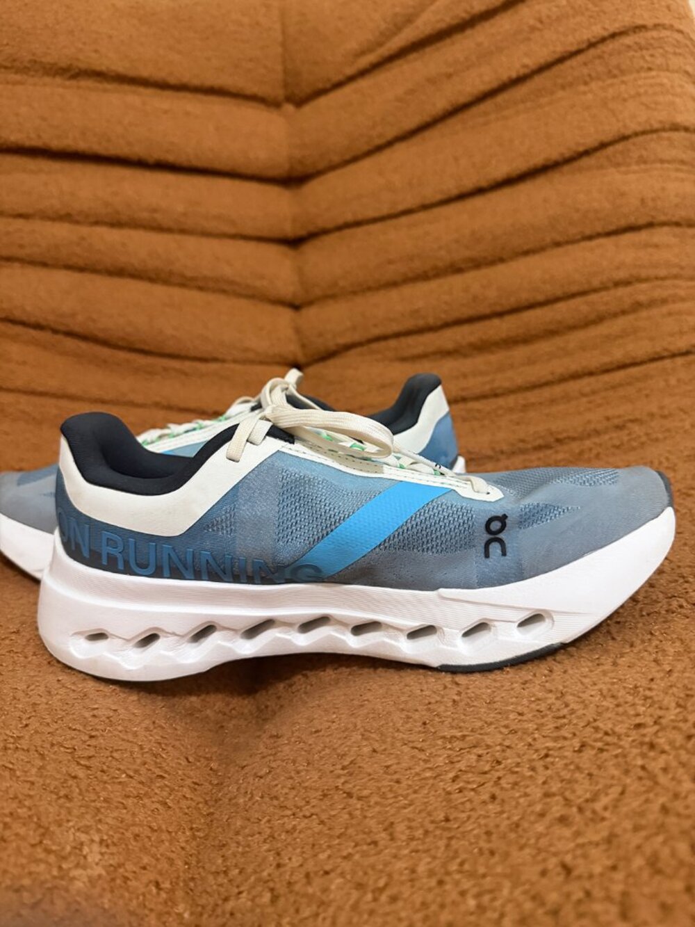 ON Cloudsurfer Next - Size 7 - Picture 13 of 16